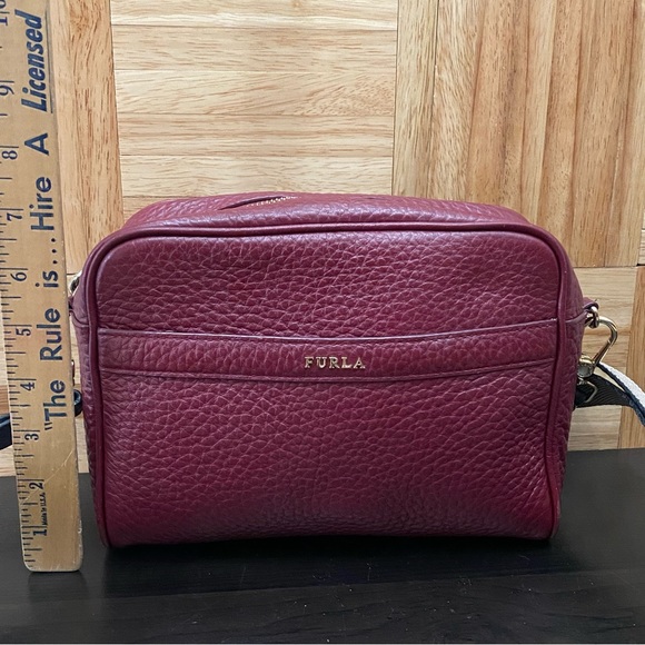 FURLA Avril BAPWAVR Burgundy Wine Pebbled Leather Guitar Strap Crossbody Bag - Picture 9 of 16
